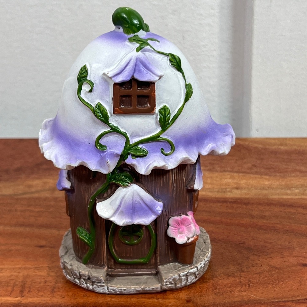 Greenbrier Fairy Garden Forest Figurine Purple Flower Roof Tree House B-2